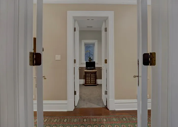 D' Citta Bed & Breakfast Chicago