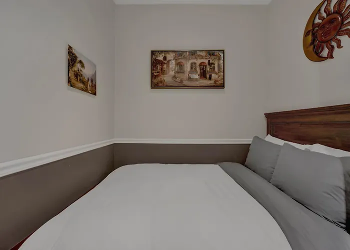 Bed & Breakfast D' Citta Chicago